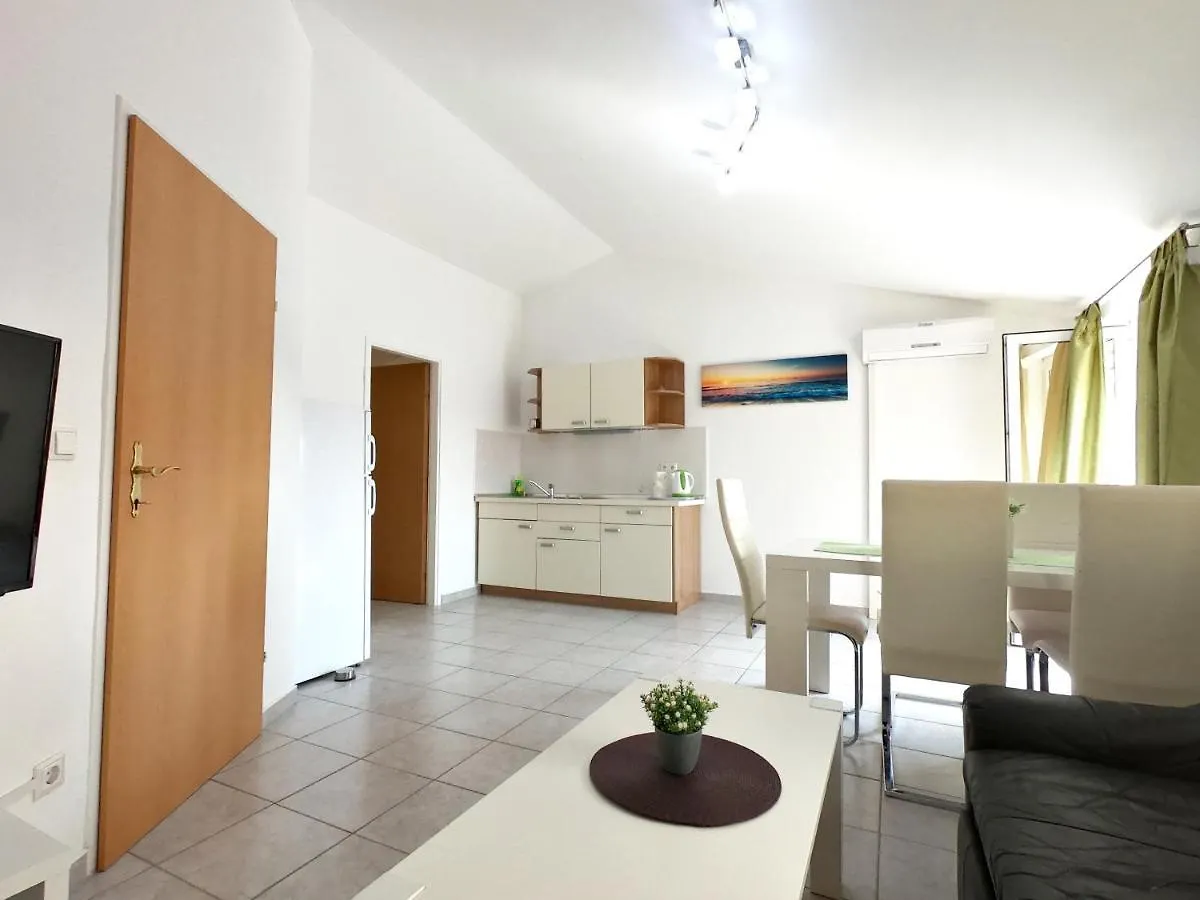 Villa Antonia 3*, Medulin Croatia