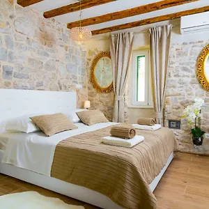 Gasthof Lux Aurelius In Centre Old Town Split