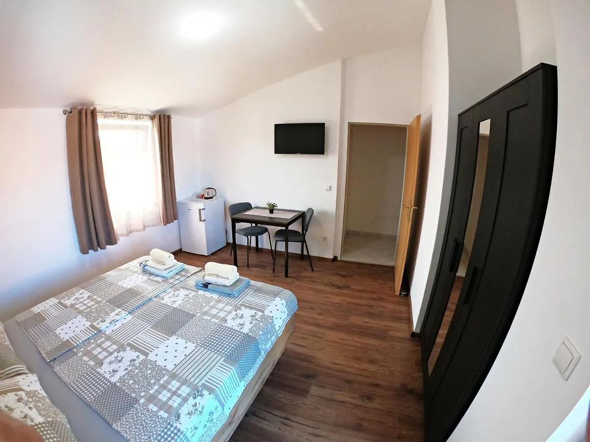 Villa Antonia Medulin Guest house